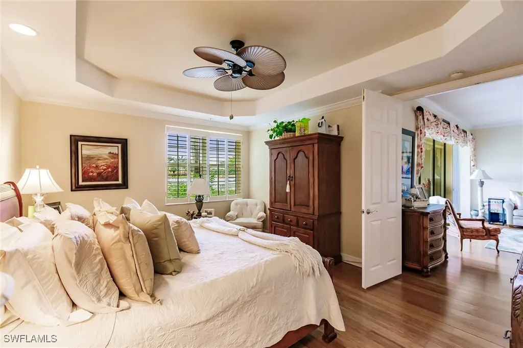 3910 Deer Crossing Court Naples FL 34114