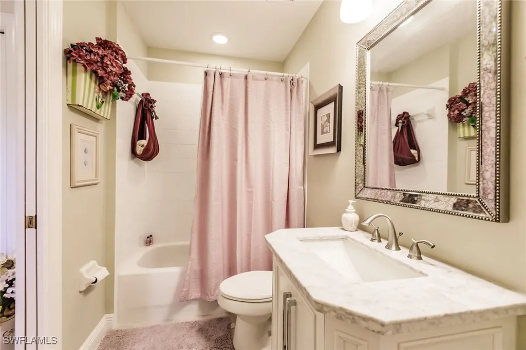 3910 Deer Crossing Court Naples FL 34114