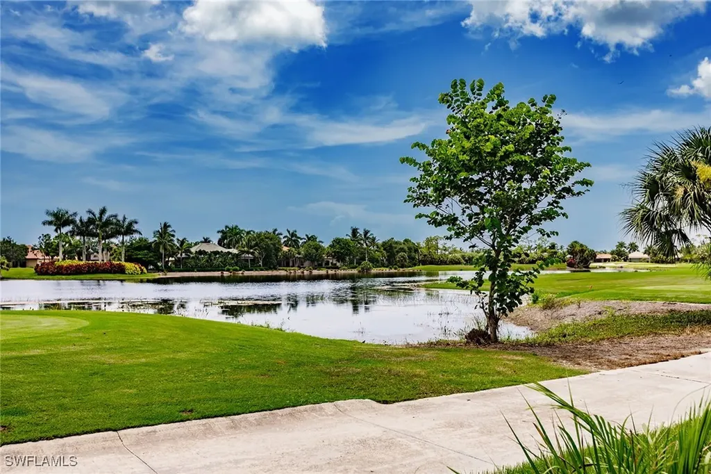 3910 Deer Crossing Court Naples FL 34114