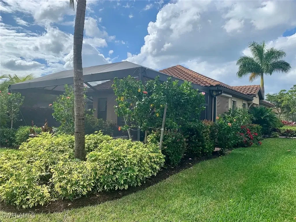 3280 Miyagi Lane Naples FL 34114
