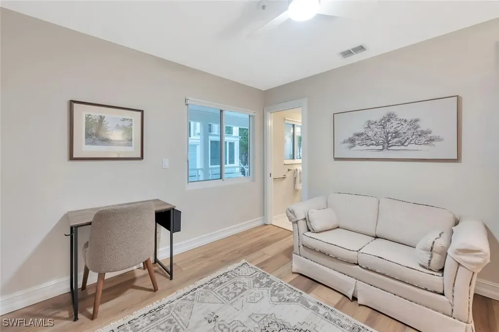 180 6th Avenue S Naples FL 34102