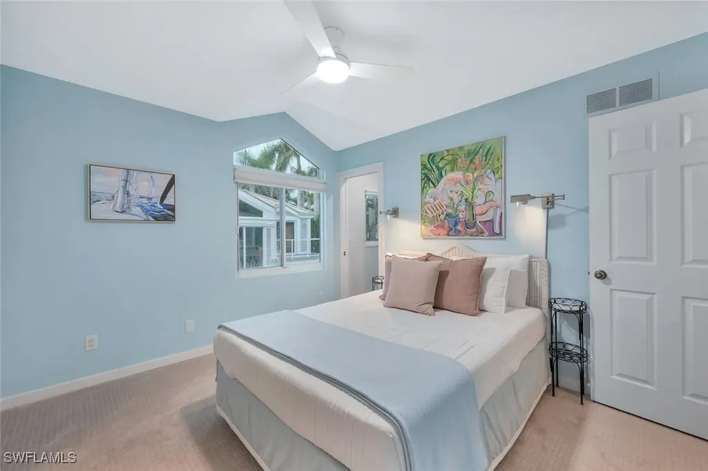 180 6th Avenue S Naples FL 34102