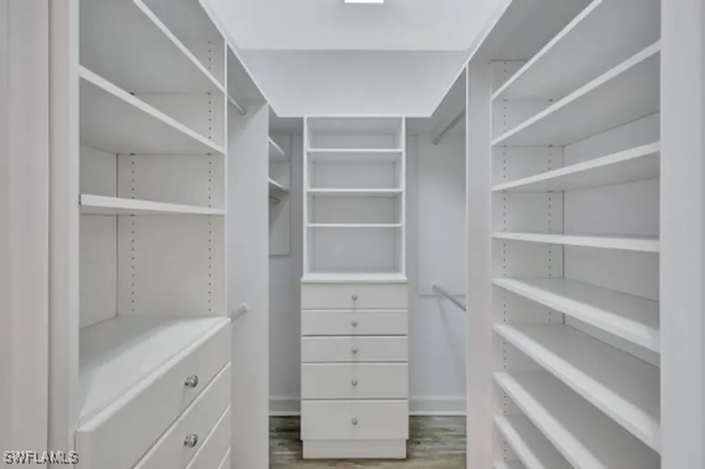 2185 Hawksridge Drive Naples FL 34105