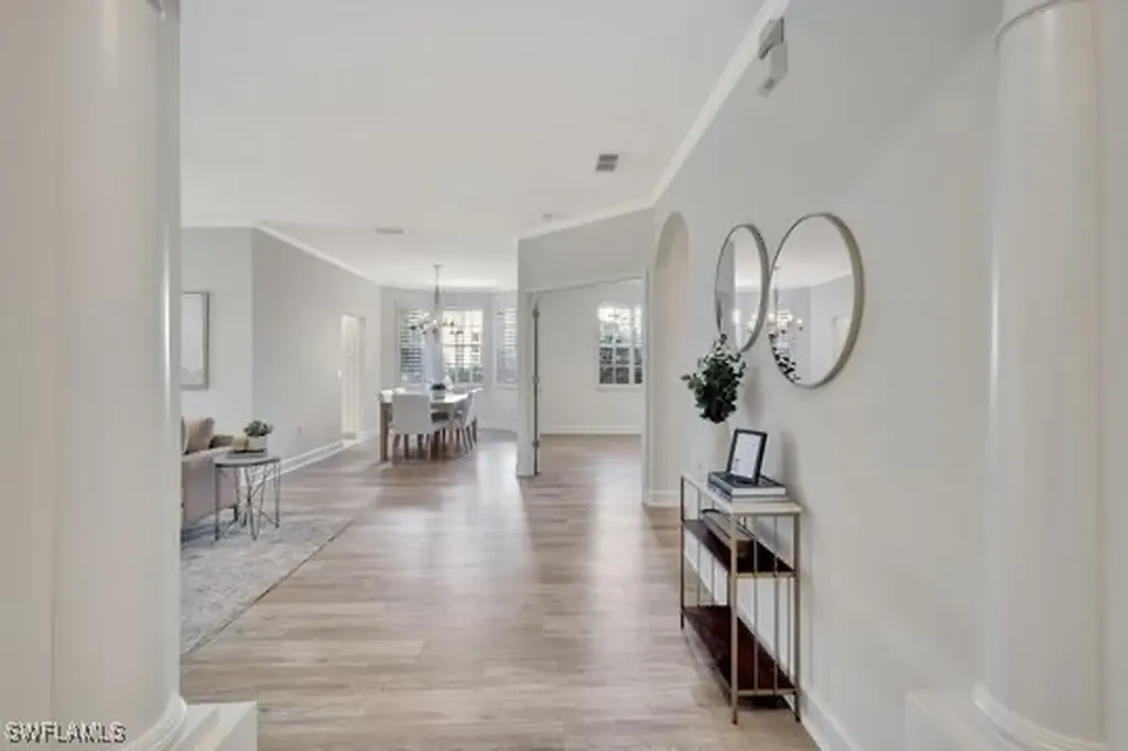 2185 Hawksridge Drive Naples FL 34105