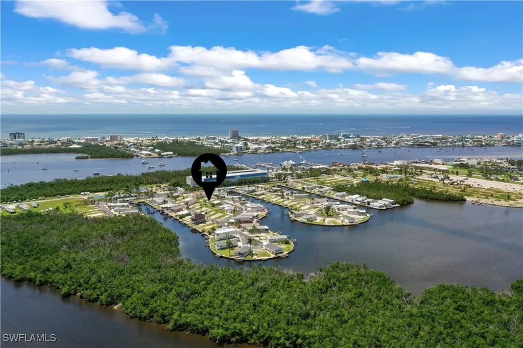 128 Cortez Way Fort Myers Beach FL 33931