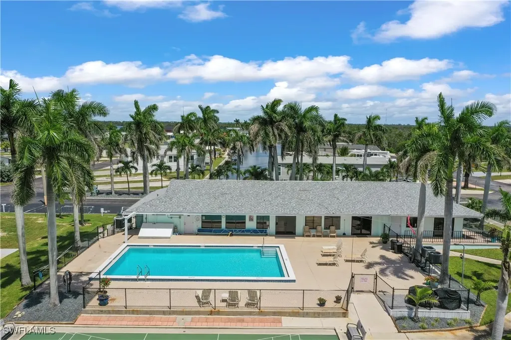 128 Cortez Way Fort Myers Beach FL 33931