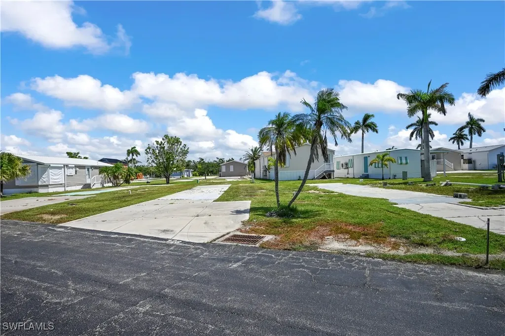 128 Cortez Way Fort Myers Beach FL 33931