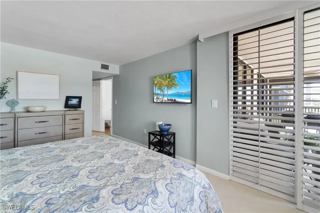 9715 Gulf Shore Drive Naples FL 34108