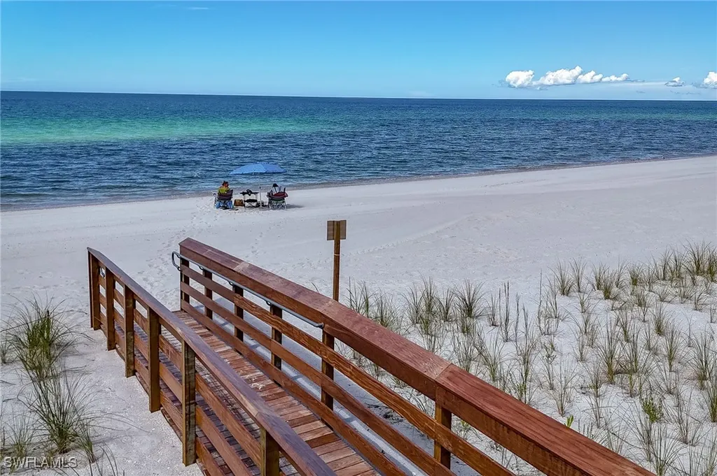 9715 Gulf Shore Drive Naples FL 34108