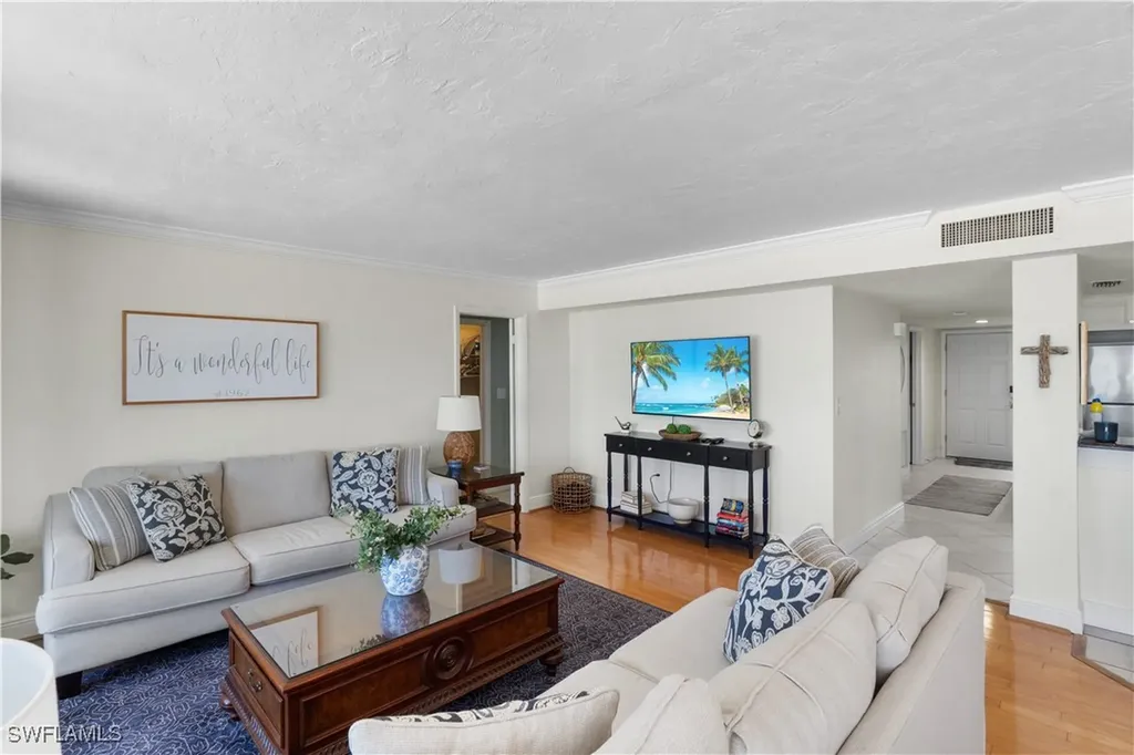 9715 Gulf Shore Drive Naples FL 34108