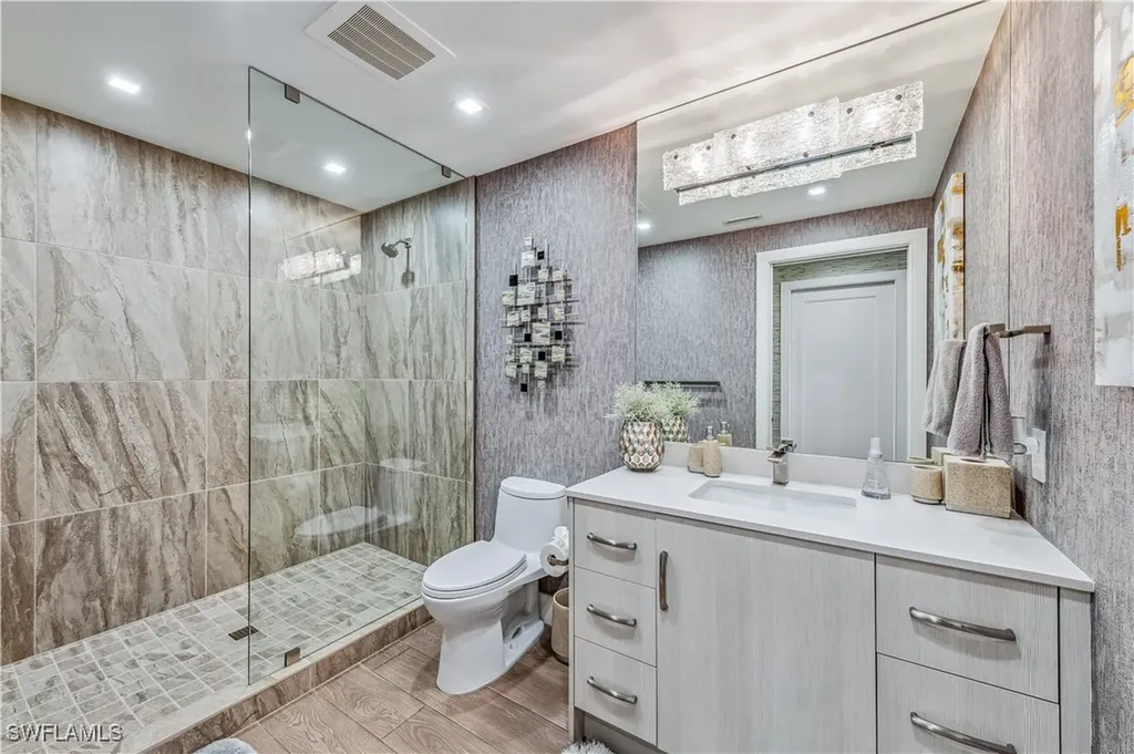 13915 Old Coast Road Naples FL 34110