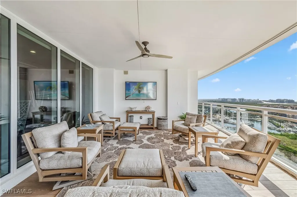 13915 Old Coast Road Naples FL 34110