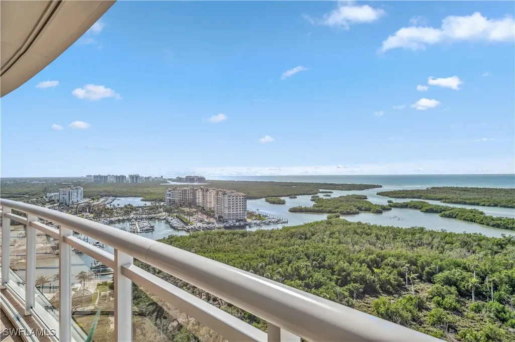 13915 Old Coast Road Naples FL 34110