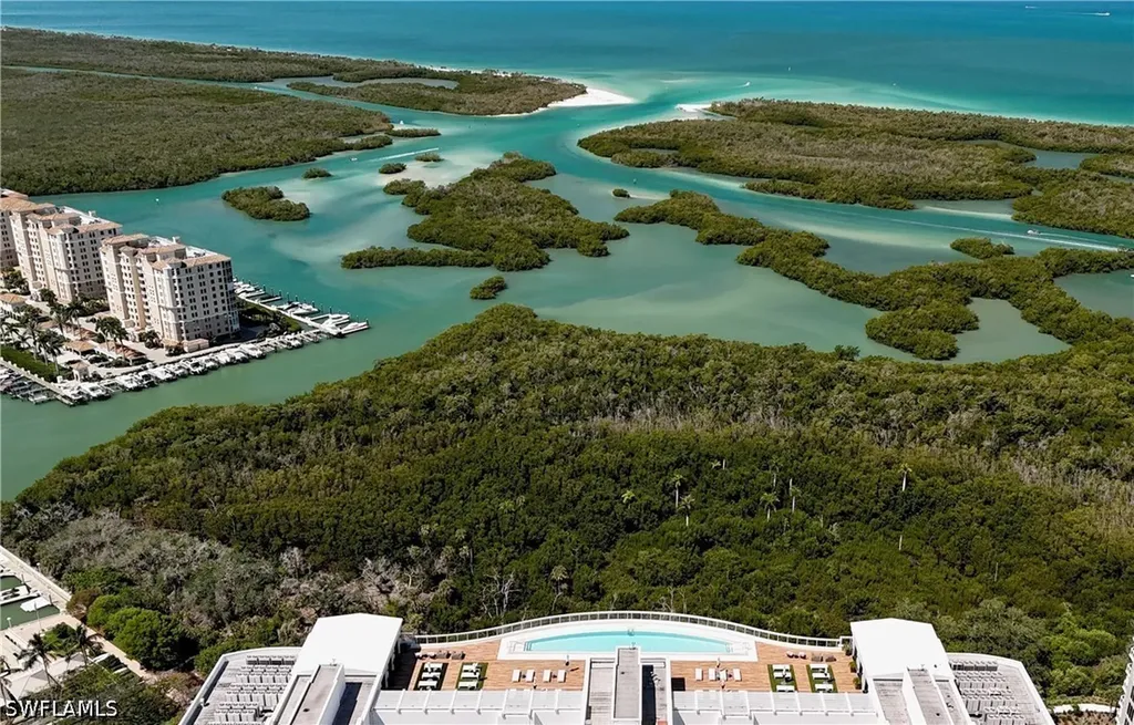 13915 Old Coast Road Naples FL 34110