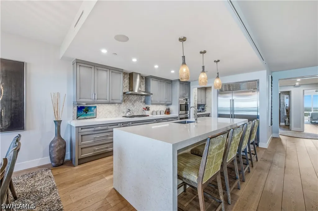 13915 Old Coast Road Naples FL 34110