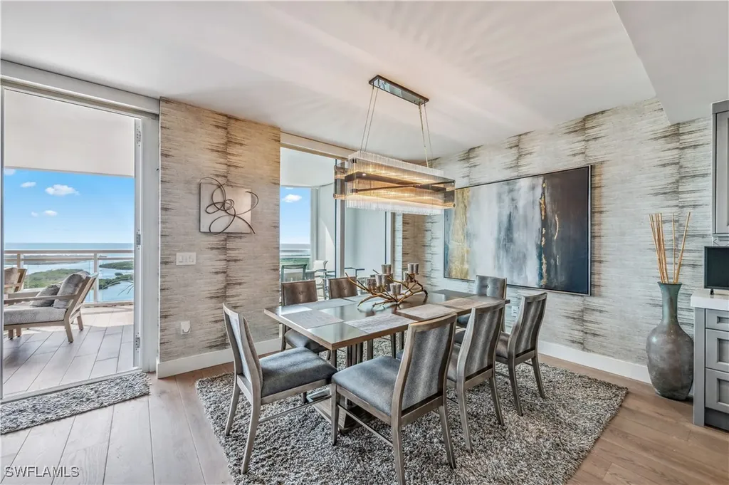 13915 Old Coast Road Naples FL 34110