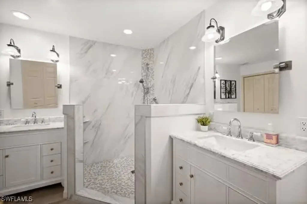 4878 Europa Drive Naples FL 34105