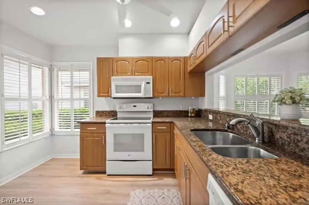 4878 Europa Drive Naples FL 34105