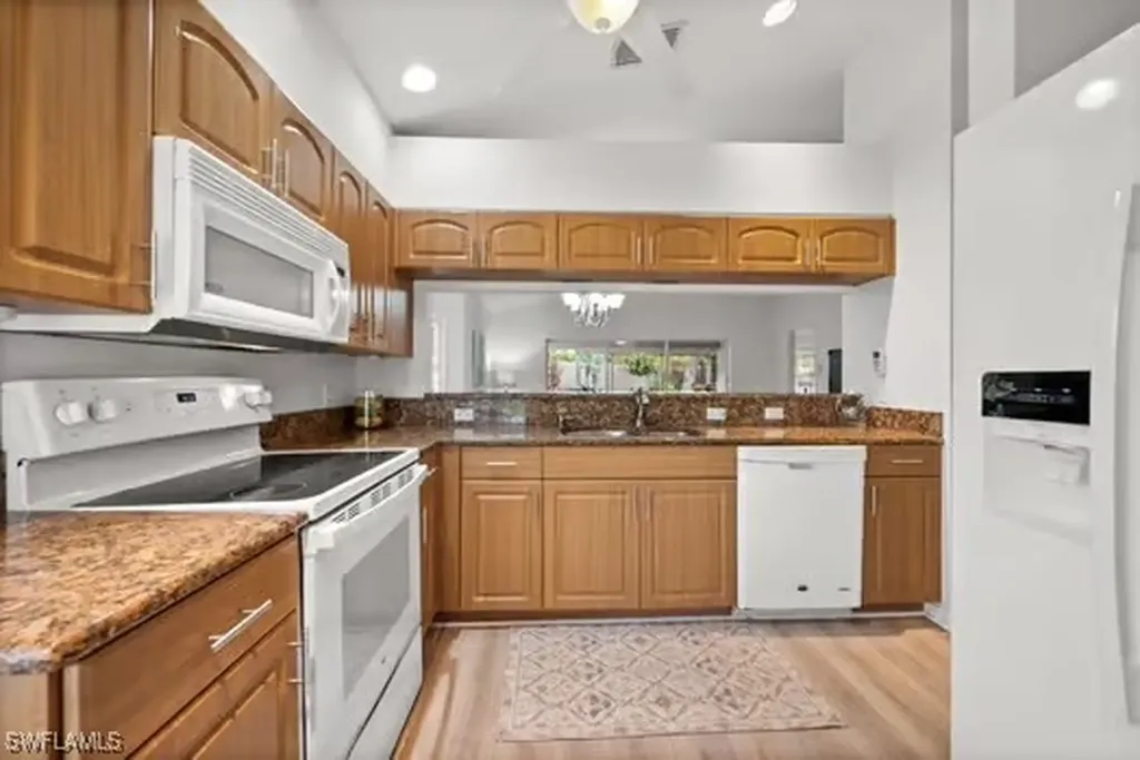 4878 Europa Drive Naples FL 34105