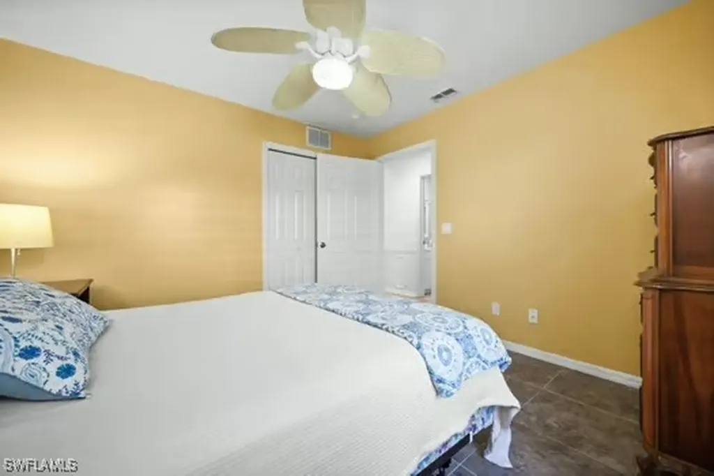 4878 Europa Drive Naples FL 34105
