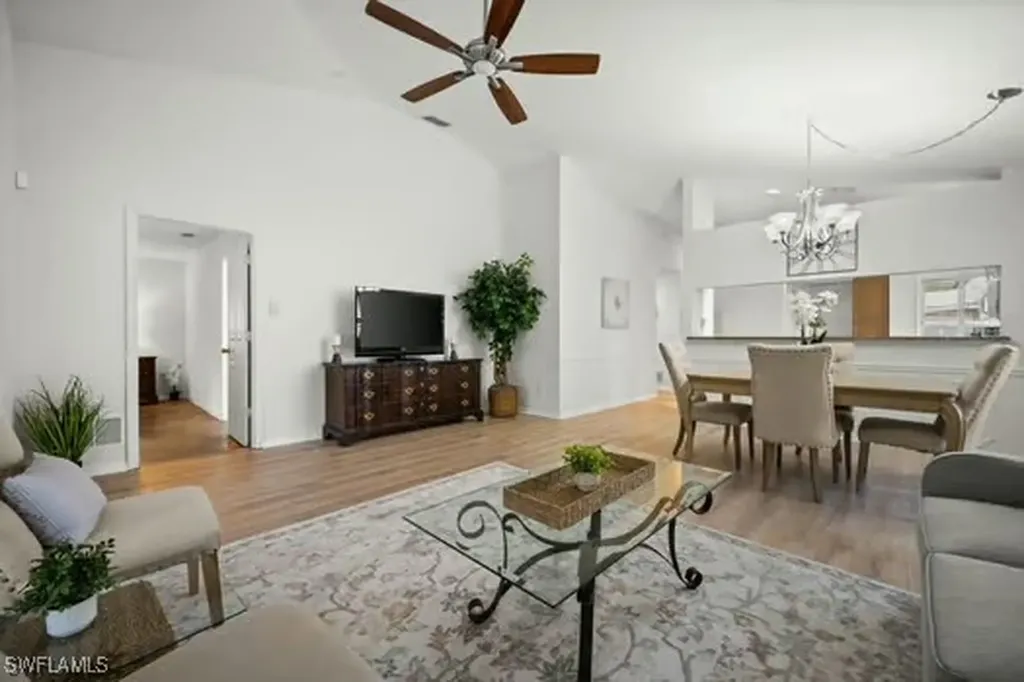4878 Europa Drive Naples FL 34105