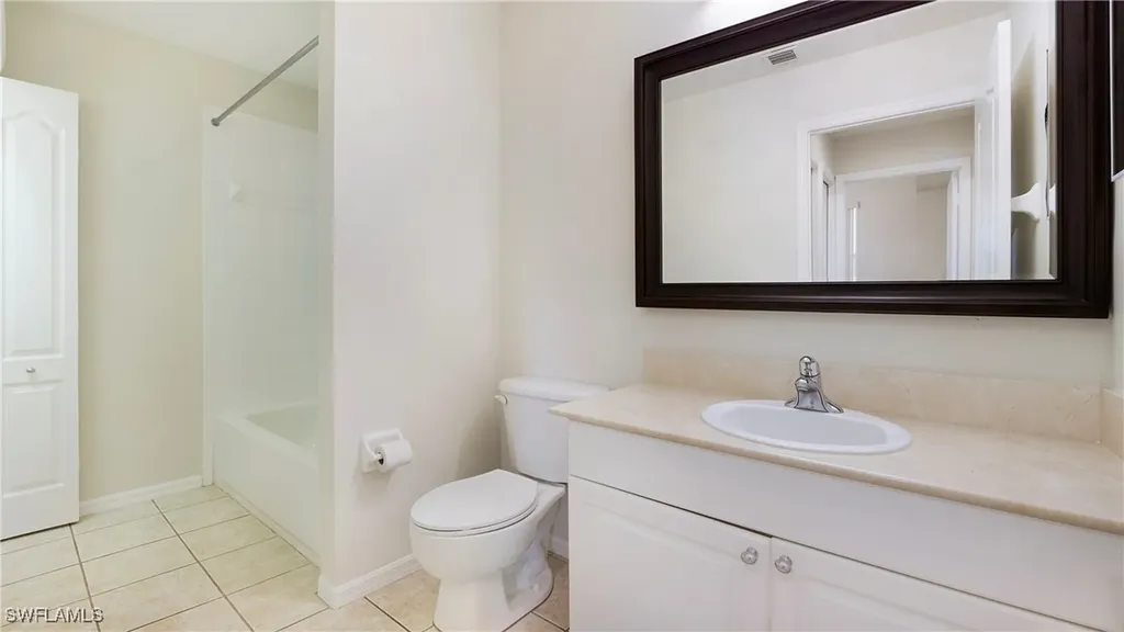 8600 Cedar Hammock Circle Naples FL 34112
