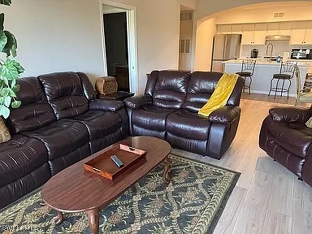 7905 Preserve Circle Naples FL 34119