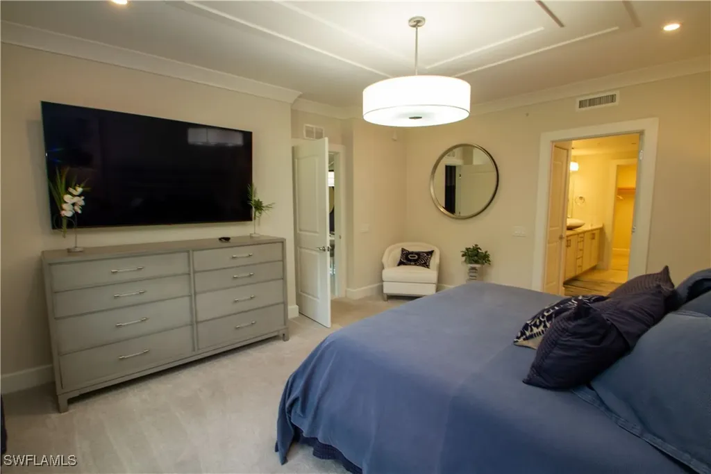 172 Indies Drive E Naples FL 34114