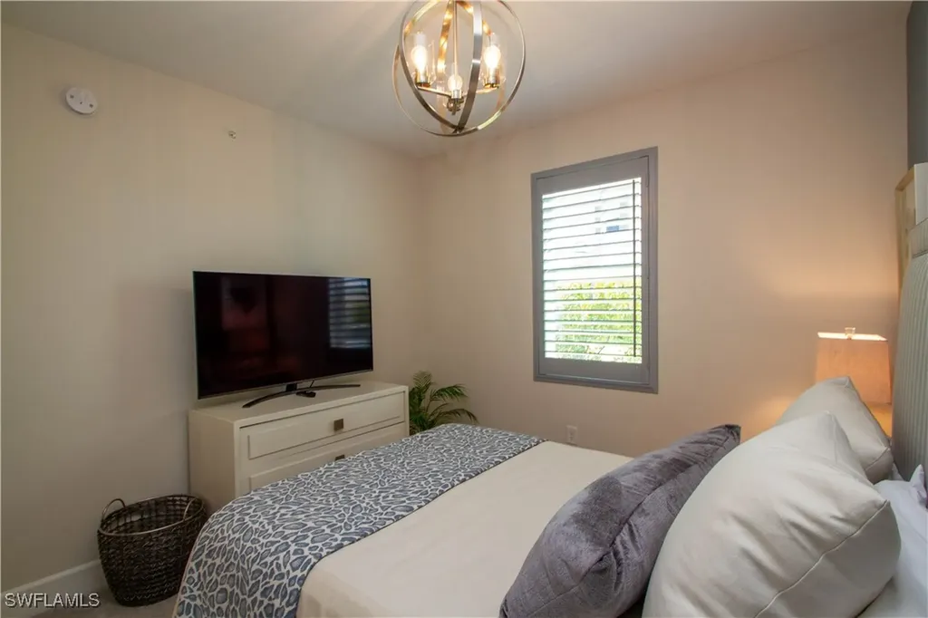 172 Indies Drive E Naples FL 34114