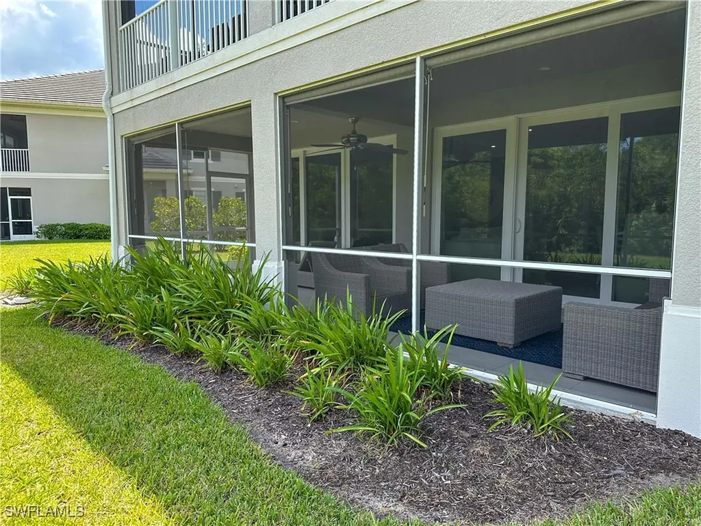 172 Indies Drive E Naples FL 34114