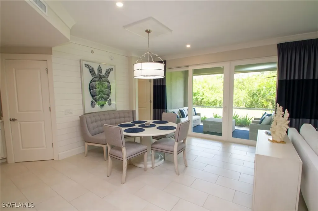 172 Indies Drive E Naples FL 34114