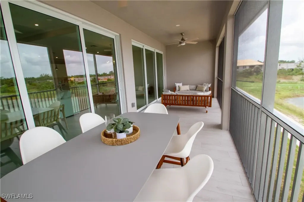 251 Indies Drive E Naples FL 34114
