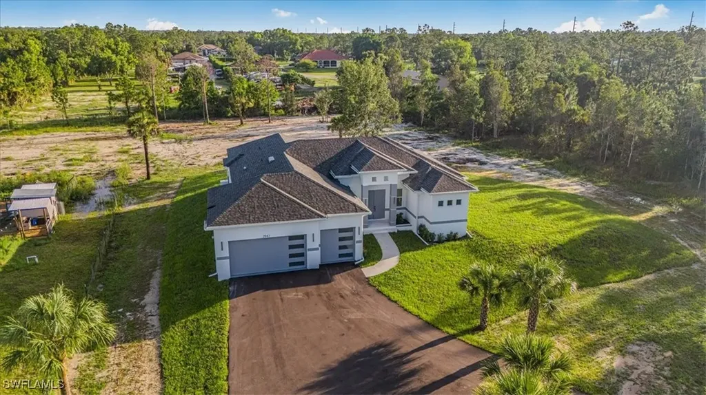 2941 37th Avenue NE Naples FL 34120