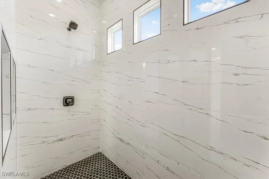 2941 37th Avenue NE Naples FL 34120