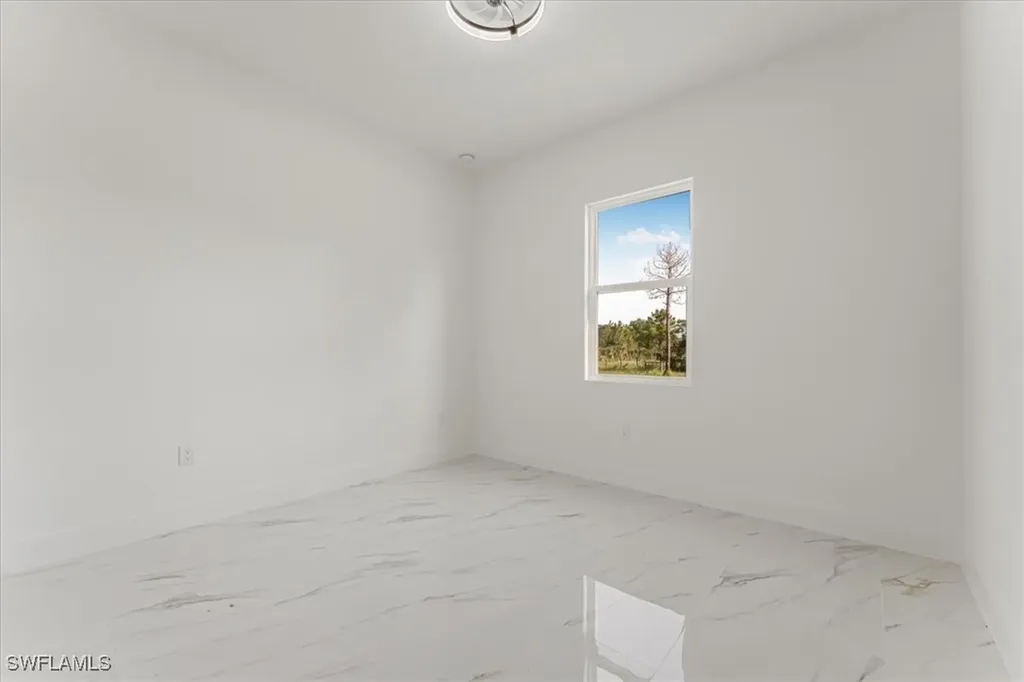 2941 37th Avenue NE Naples FL 34120
