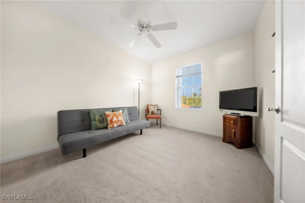 6072 Towncenter Circle Naples FL 34119