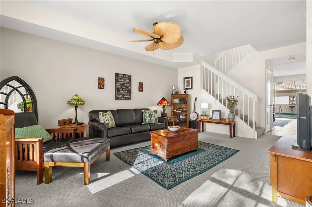 6072 Towncenter Circle Naples FL 34119