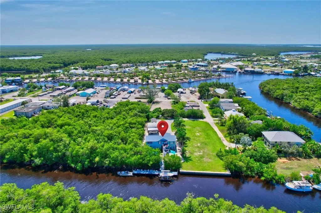 936 Panther Creek Lane Everglades City FL 34139