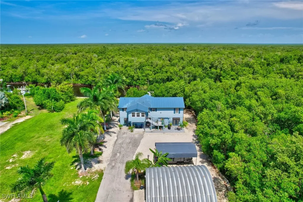 936 Panther Creek Lane Everglades City FL 34139