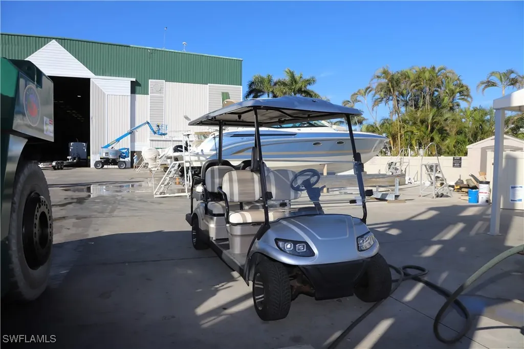 891 10th Street S Naples FL 34102