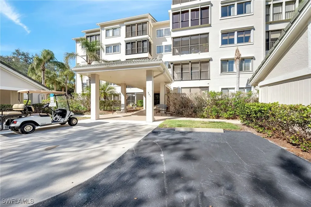 201 Arbor Lake Drive Naples FL 34110