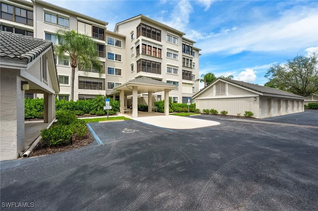 201 Arbor Lake Drive Naples FL 34110