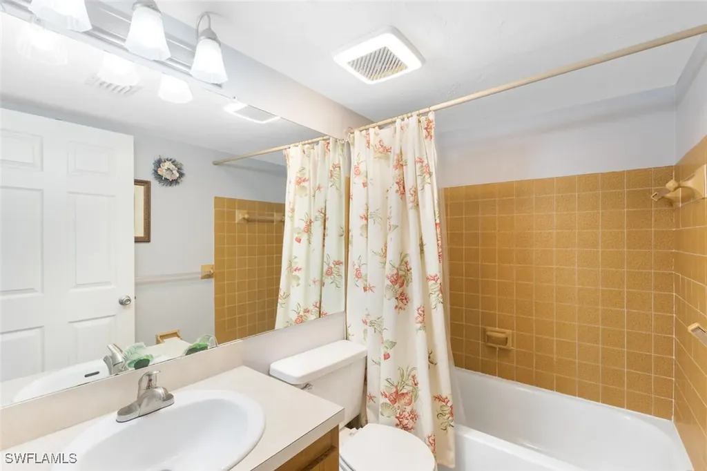 44 Greenbrier Street Marco Island FL 34145