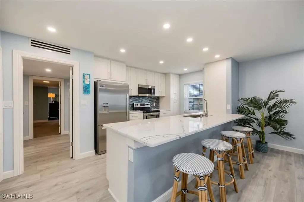 3483 Gulf Shore Boulevard N Naples FL 34103