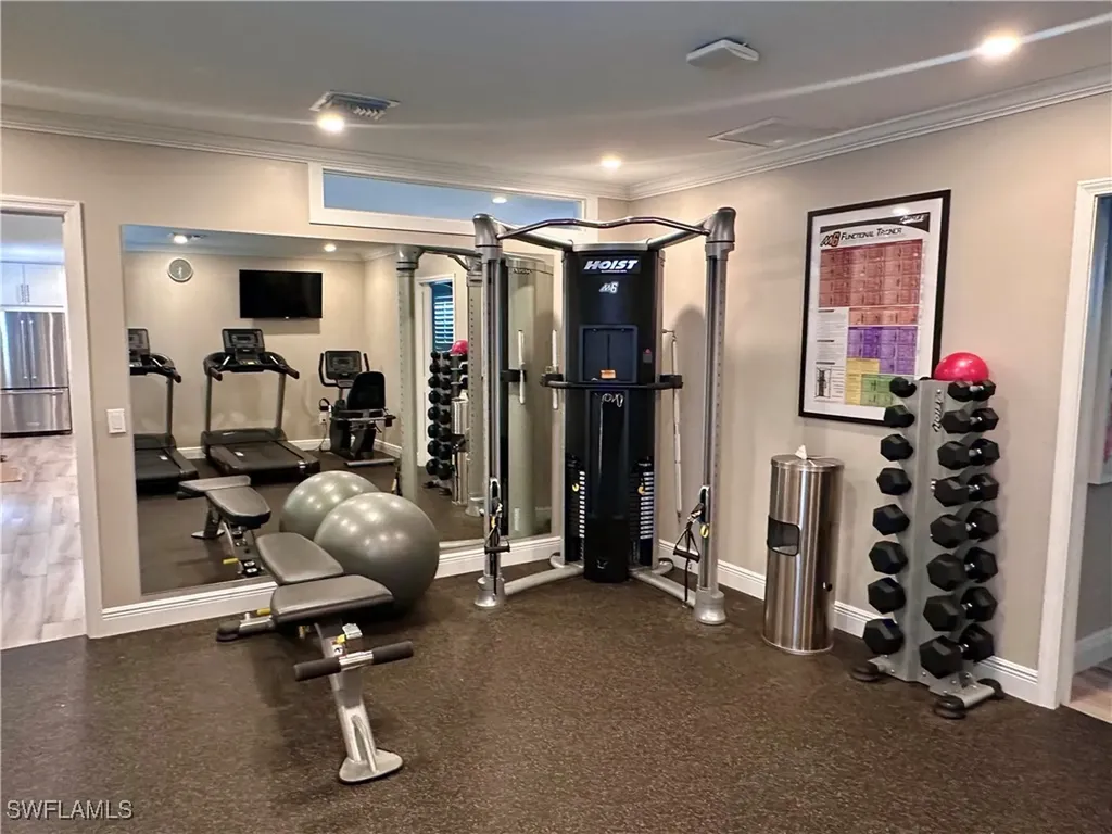 3483 Gulf Shore Boulevard N Naples FL 34103