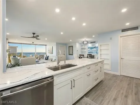 3483 Gulf Shore Boulevard N Naples FL 34103