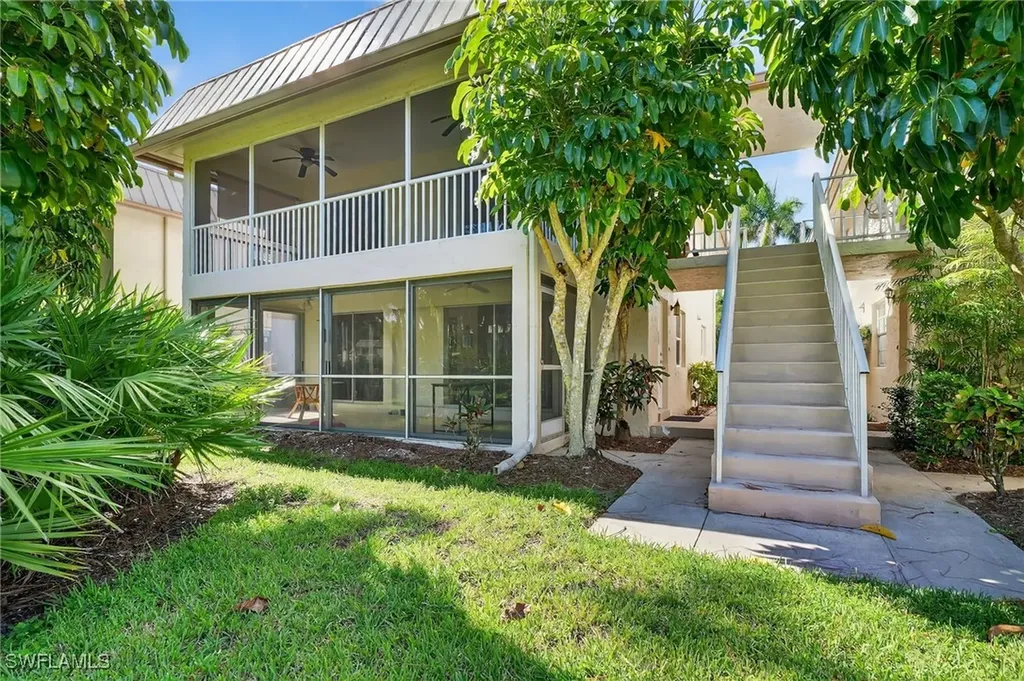1549 Sandpiper Street Naples FL 34102