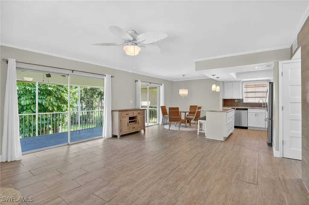1549 Sandpiper Street Naples FL 34102