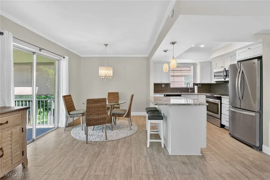 1549 Sandpiper Street Naples FL 34102