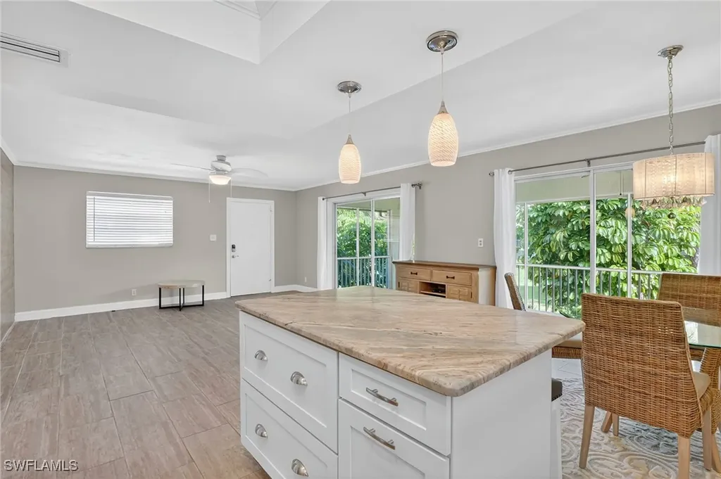 1549 Sandpiper Street Naples FL 34102